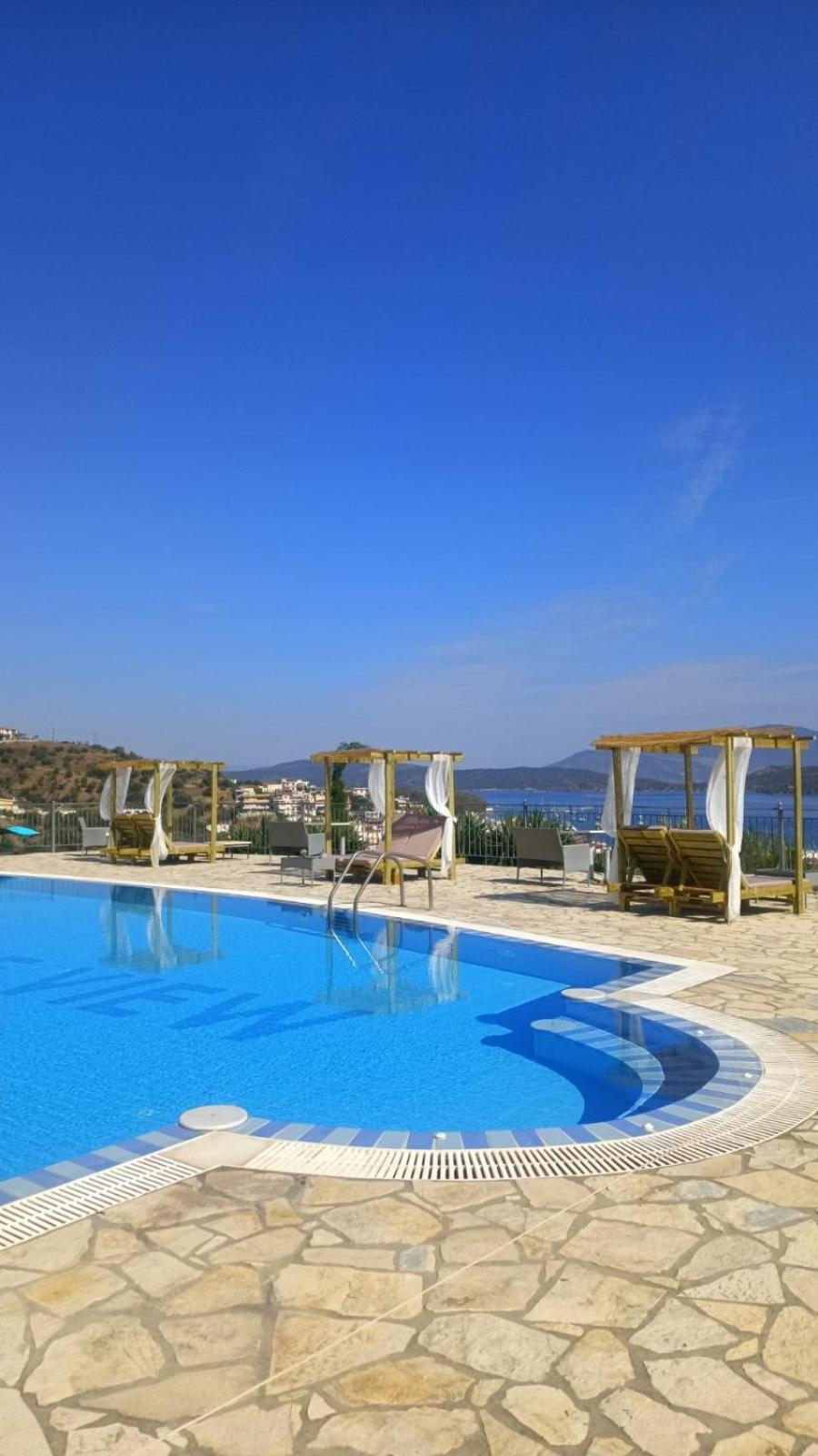 Poros View Apartment Galatas  Exterior photo